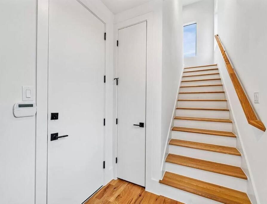 4 Story Home Mins To Downtown Houston With City Views Esterno foto